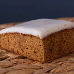 Iced Ginger Traybake