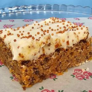Gluten free Carrot Cake Traybake